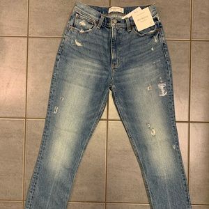 NWT Abercrombie & Fitch Denim - high rise skinny